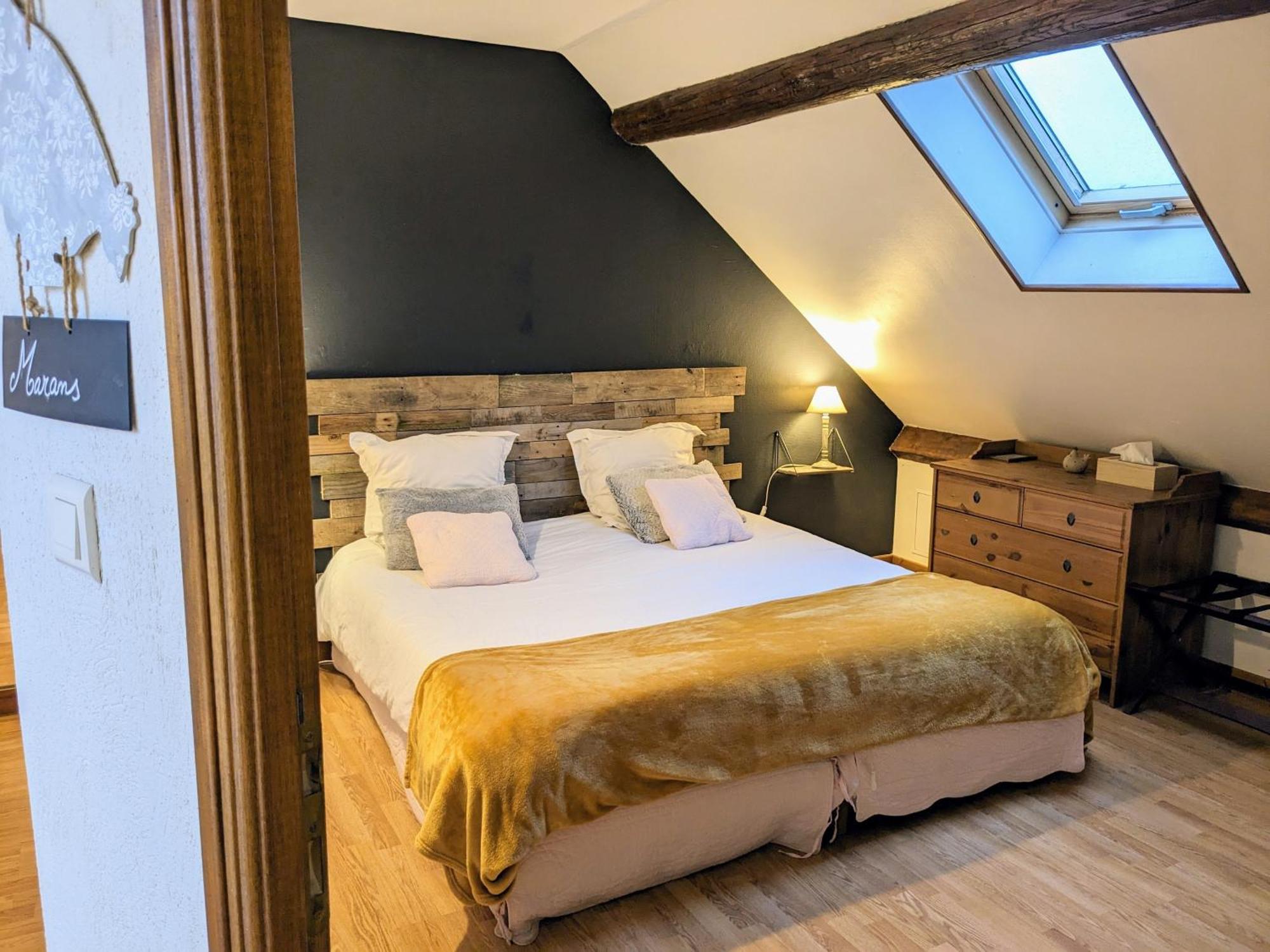 La Cle Des Champs B&B Marigny-les-Reullee Exterior foto